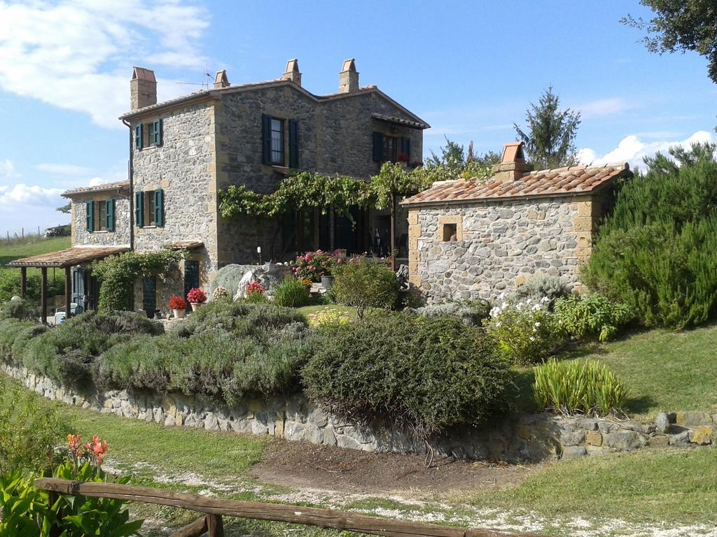Agriturismo Cantinaccia Di Sopra Pitigliano Eksteriør billede