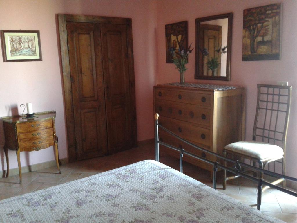 Agriturismo Cantinaccia Di Sopra Pitigliano Værelse billede